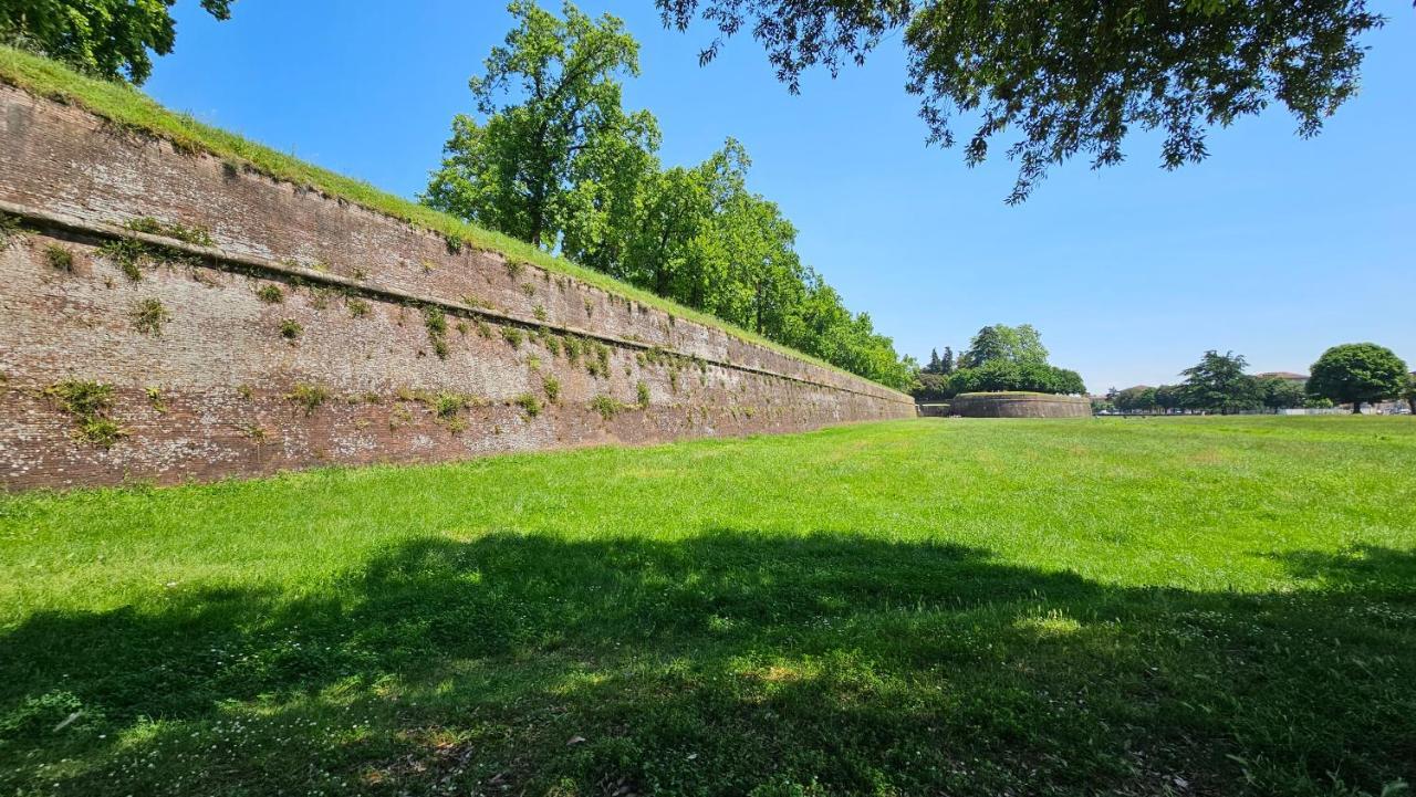 Lucca Walls Dream - Air Cond - Wi-Fi - Panoramic In Front Of The Historical Walls - Екстер'єр фото