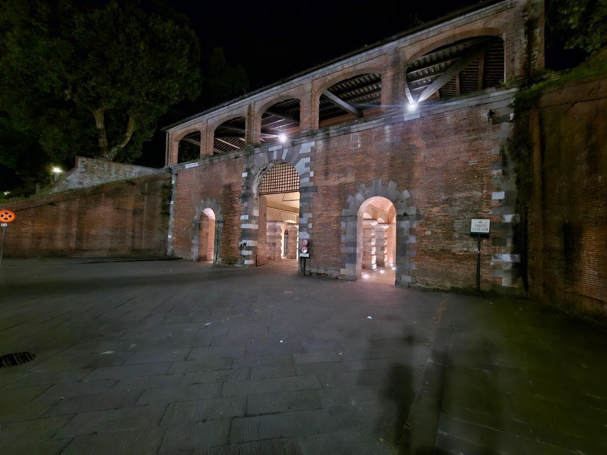 Lucca Walls Dream - Air Cond - Wi-Fi - Panoramic In Front Of The Historical Walls - Екстер'єр фото